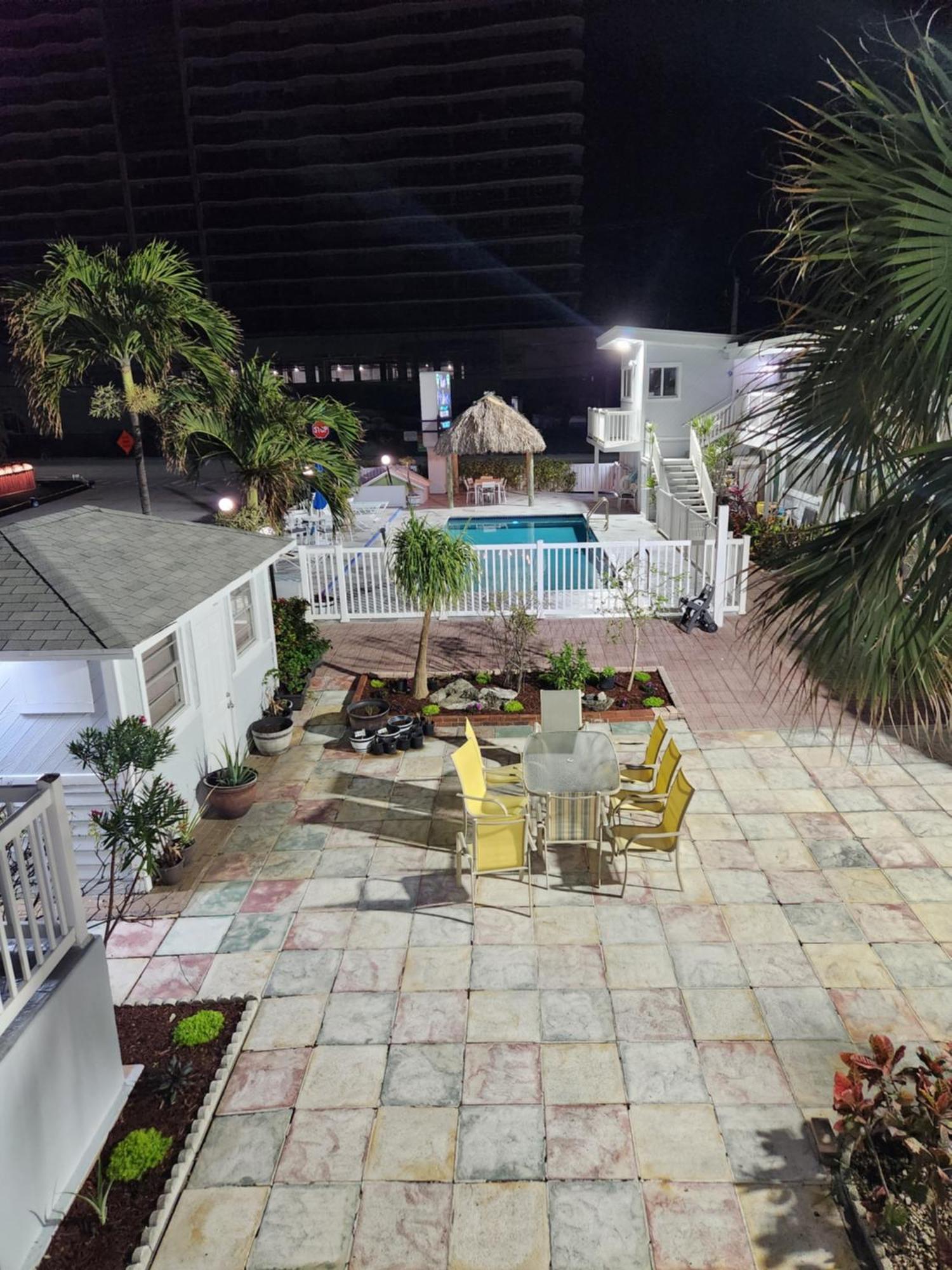 Motel The Palms On Ocean Pompano Beach Esterno foto