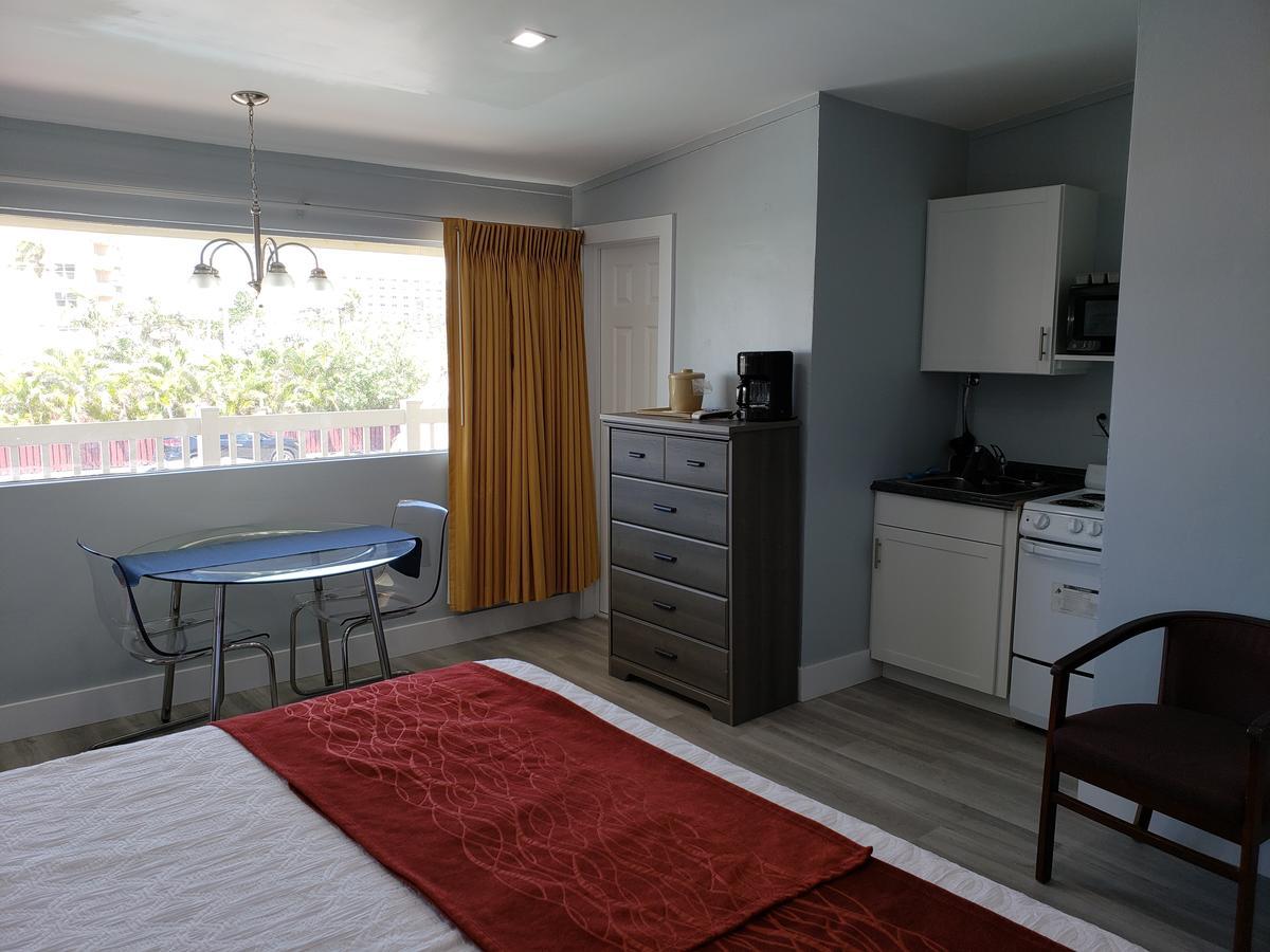 Motel The Palms On Ocean Pompano Beach Esterno foto